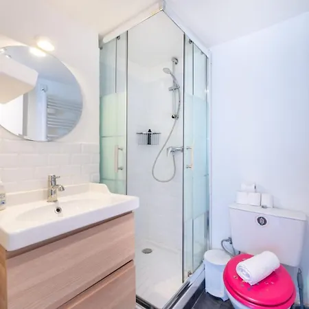 Central Parisian-style Studio Apart - Sentier Апартаменты