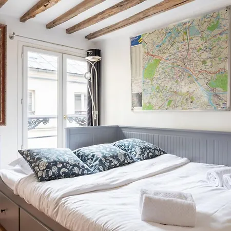 Central Parisian-style Studio Apart - Sentier Апартаменты *