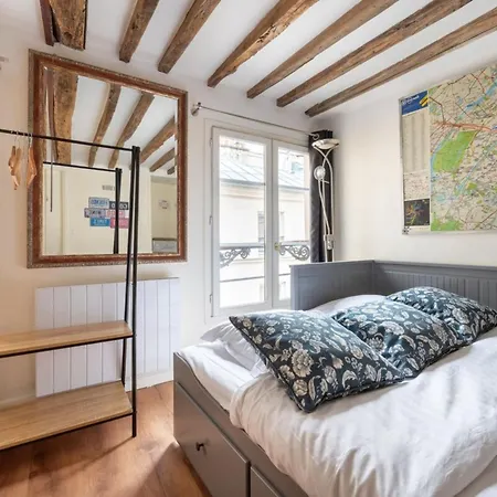 Апартаменты Central Parisian-style Studio Apart - Sentier *