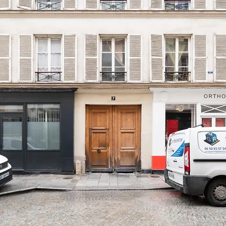 Mini-hôtel Parisian-style - Sentier *